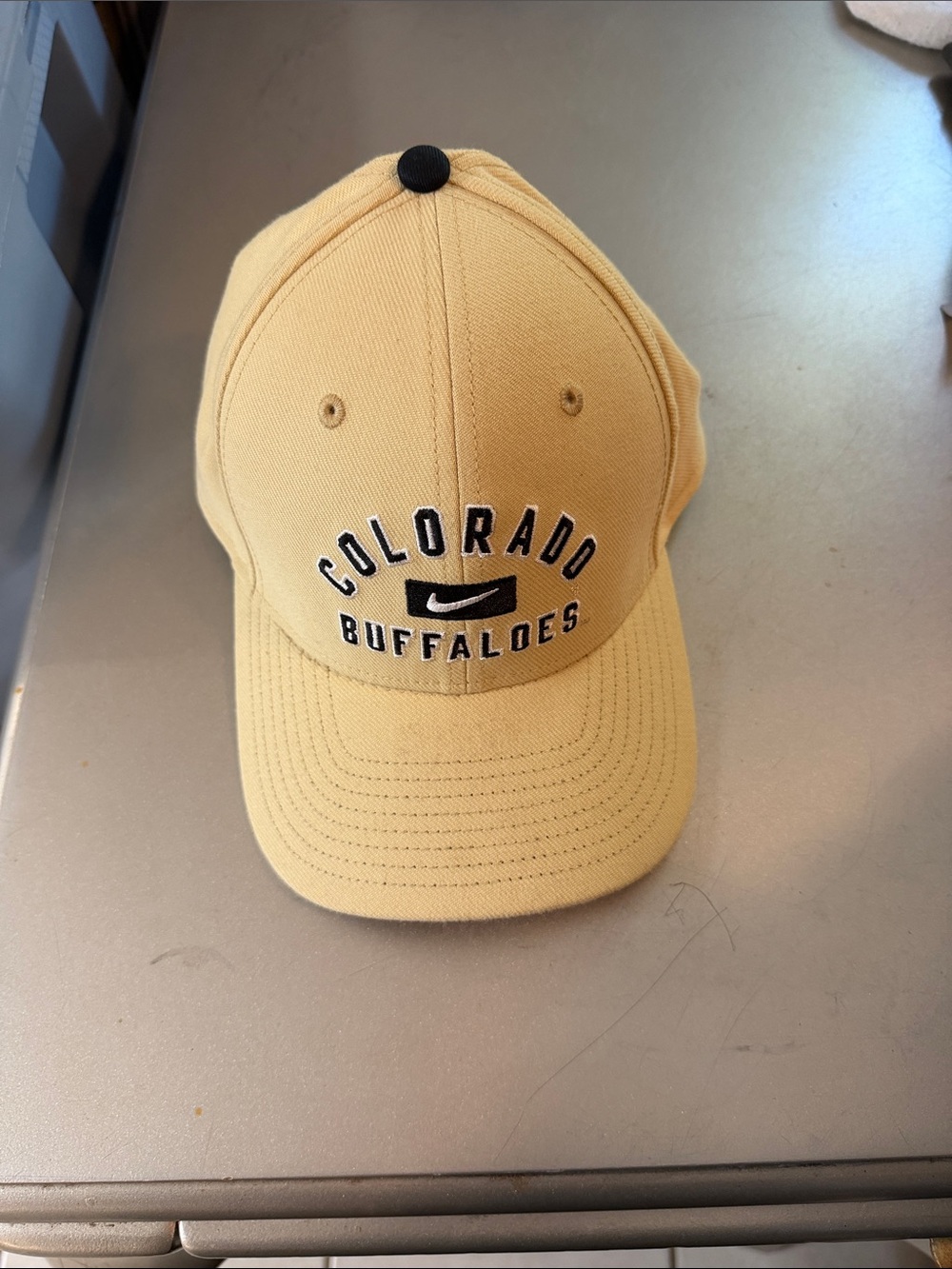 Nike Kids Colorado Buffs Pale Yellow Baseball Cap